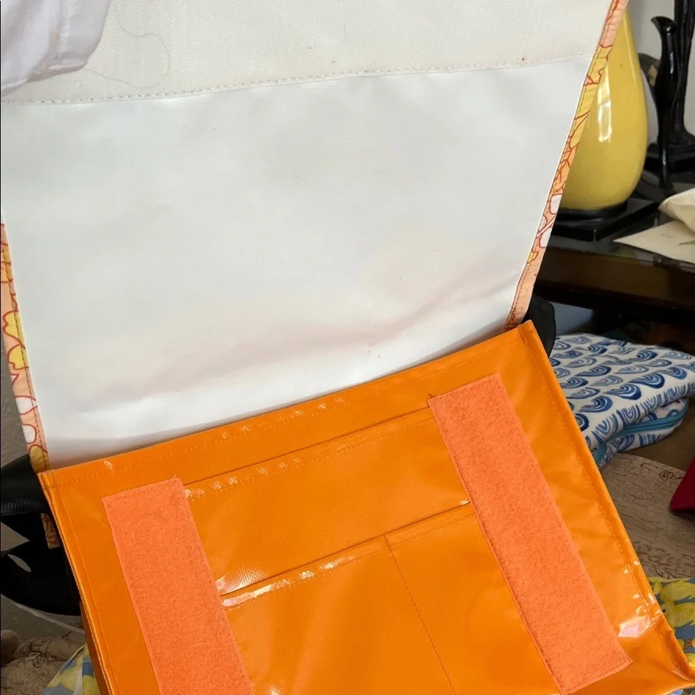 Tausche Shoulder Messenger Tote Bag- Germany